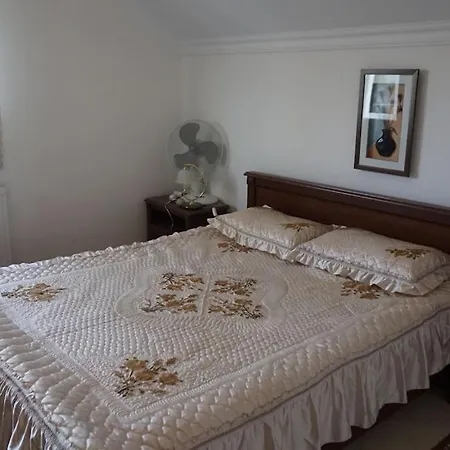 Mountain View Great With Excellent Location In