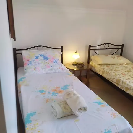 Mountain View Great With Excellent Location In Apartmán